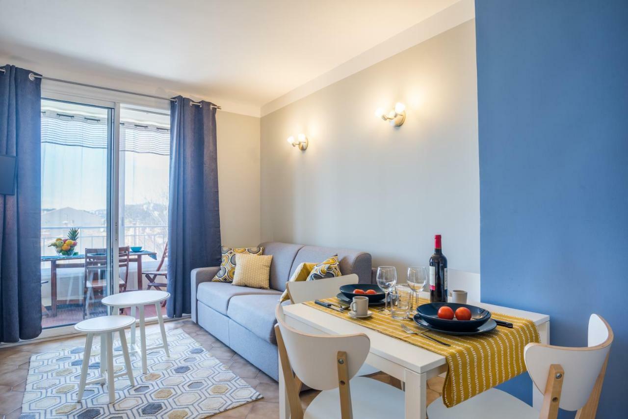 Appartement 2 Pieces Avec Balcon Toulon Dış mekan fotoğraf