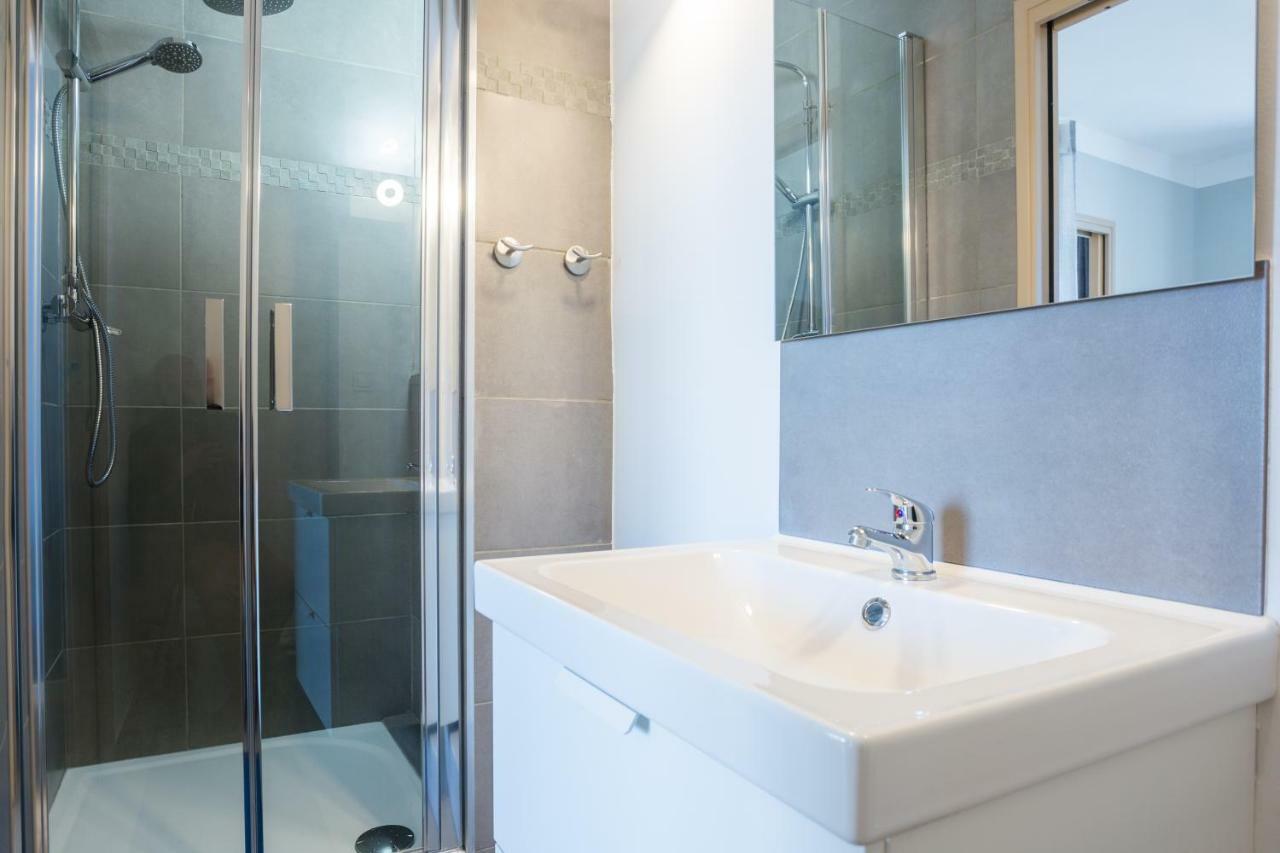 Appartement 2 Pieces Avec Balcon Toulon Dış mekan fotoğraf