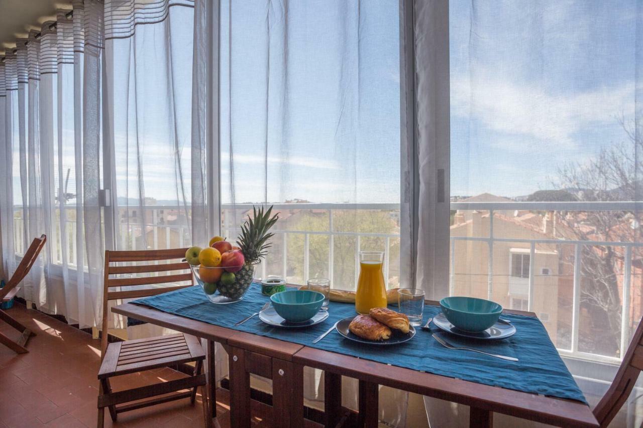 Appartement 2 Pieces Avec Balcon Toulon Dış mekan fotoğraf